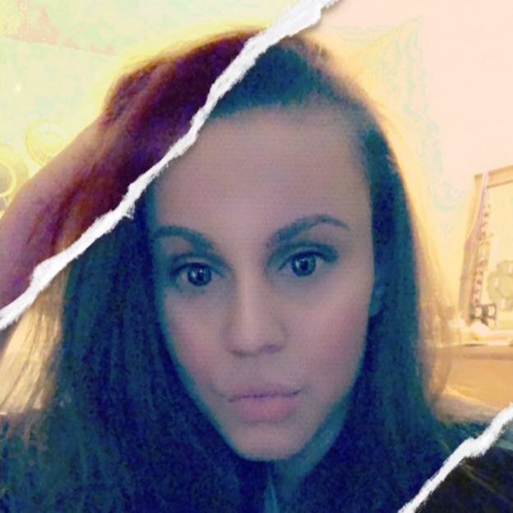 Meet your Posher, Estella